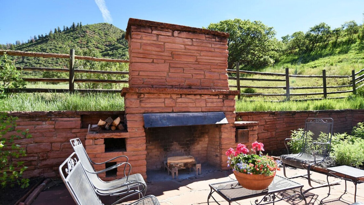 Photo of Patio Balcony in Basalt
