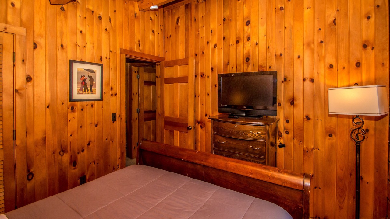 Photo of Bedroom in Jackson