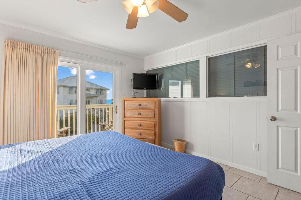 Photo of Bedroom in Gulf Trace