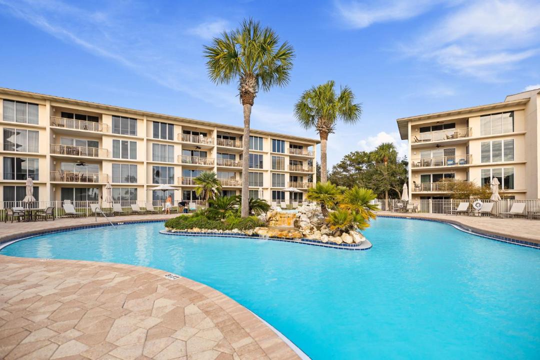 Photo of Others in Rosemary Beach