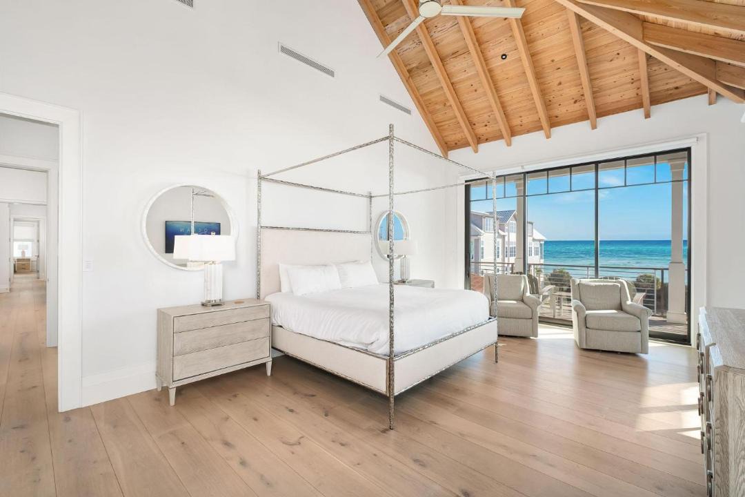 Photo of Bedroom in Seagrove Beach