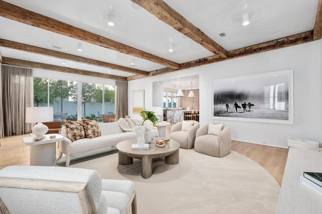 Photo of Livingroom in Rosemary Beach