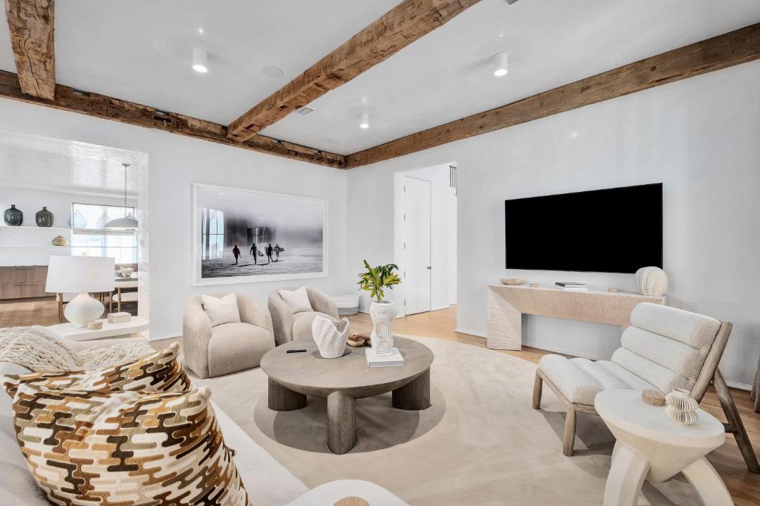 Photo of Livingroom in Rosemary Beach