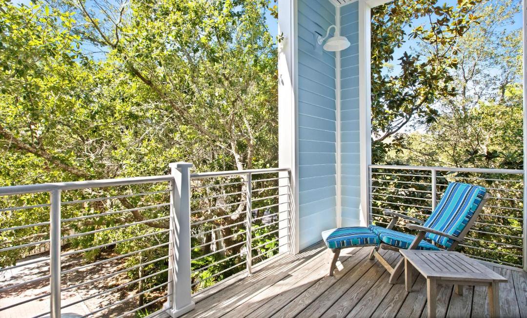 Photo of Patio Balcony in Seaside