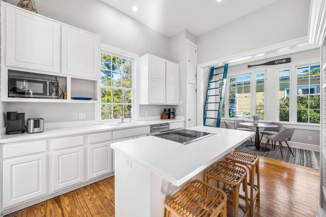 Photo of Kitchen in Seaside