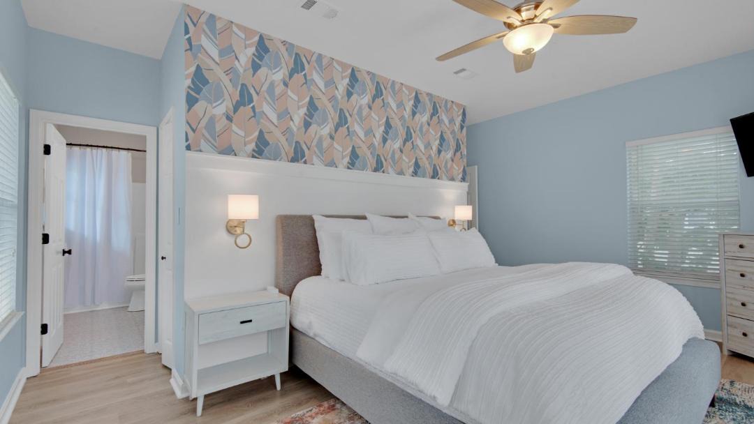 Photo of Bedroom in Village of Sugar Beach