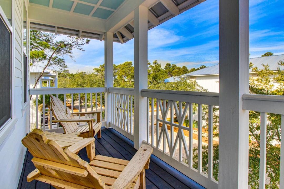 Photo of Patio Balcony in Greenway Park