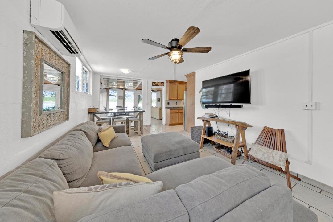 Photo of Livingroom in Grayton Beach