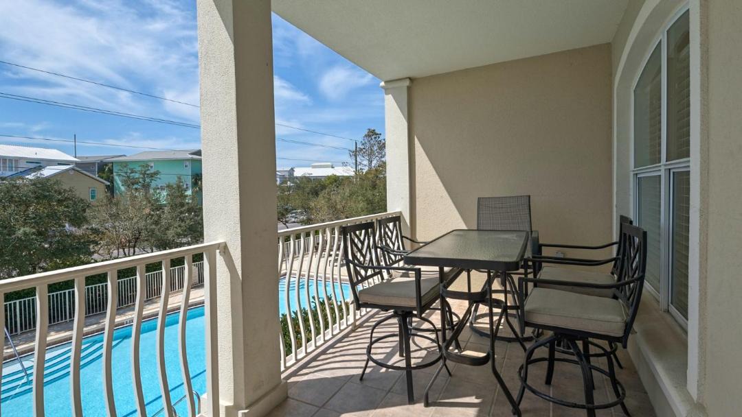 Photo of Patio Balcony in Seagrove Beach