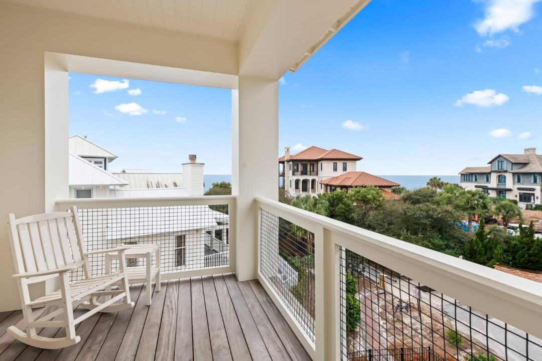 Photo of Patio Balcony in Seagrove Beach