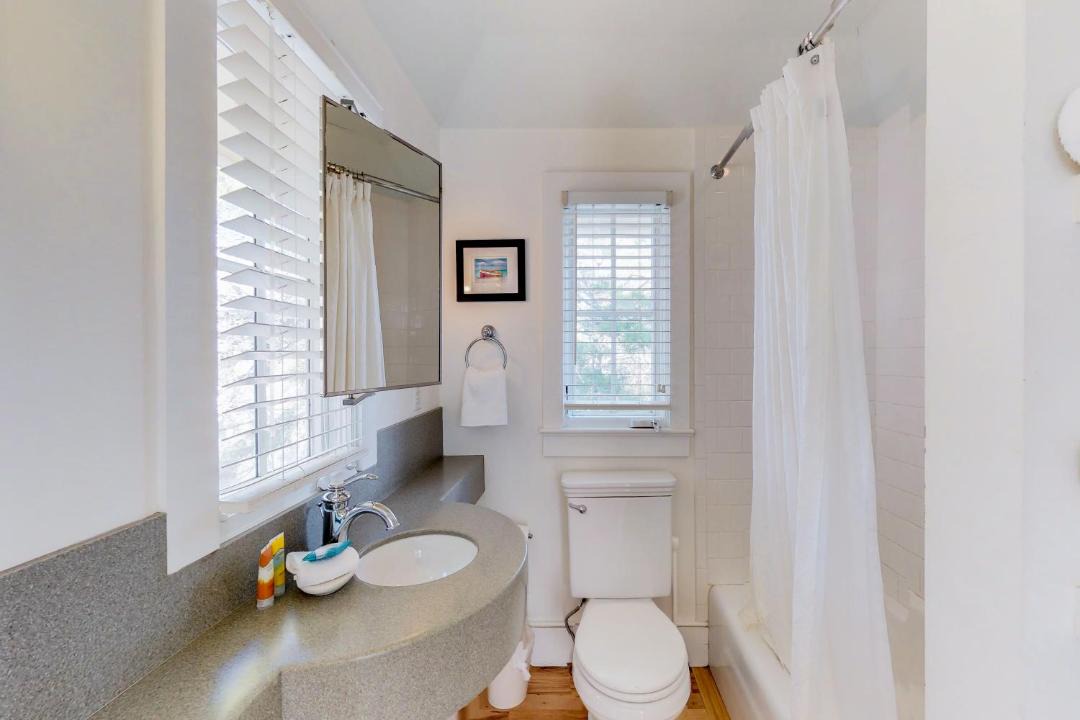 Photo of Bathroom in Seaside