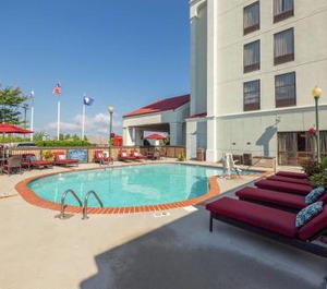 Hampton Inn 