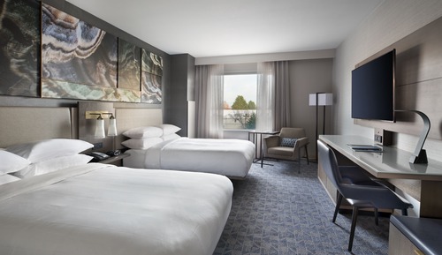 Room, 2 Double Beds, City View