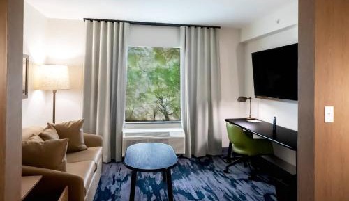 Queen Suite with Two Queen Beds and Sofa Bed