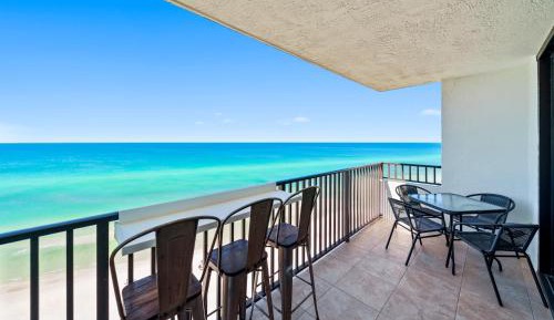 Two-Bedroom Apartment with Ocean View