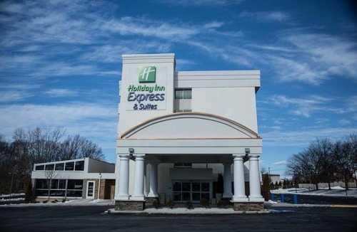 Milford Hotel | Holiday Inn Express Milford, an Ihg Hotel