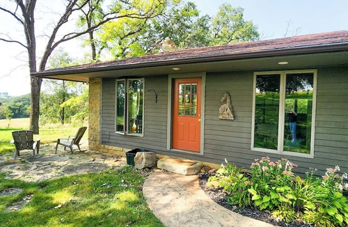Mineral Point Cottage | Cozy Cottage with Driftless Views. Fireplace, outdoor trails, and close to town.