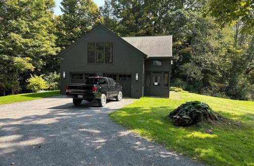 Tyringham Apartment | Charming studio loft in The Berkshires surrounded by 20 acres of nature