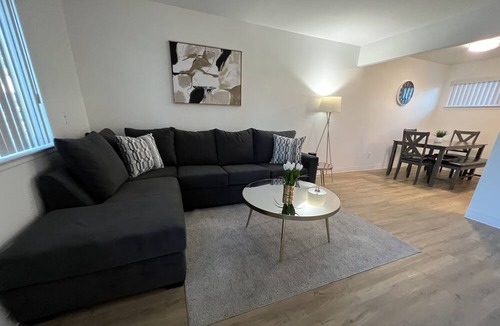 Stockton House | Lovely Charming Space