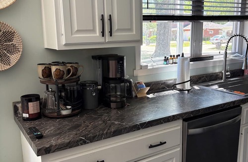 Neenah House | EAA Destination Home! 3 bedroom 2 1/2 bath and just 15 minutes from EAA!